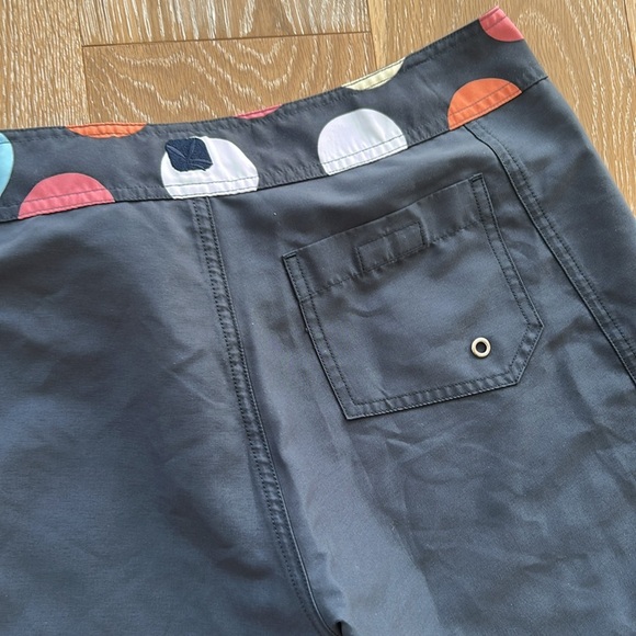 Carve Designs Board Shorts - Picture 6 of 6